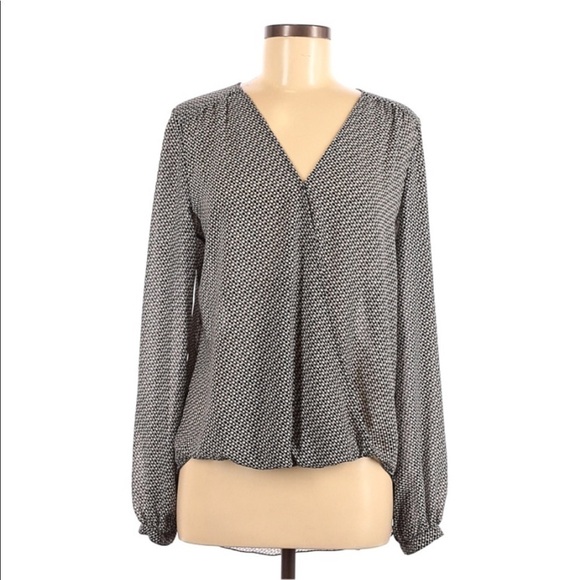 𝅺max studio blouse - Picture 1 of 3